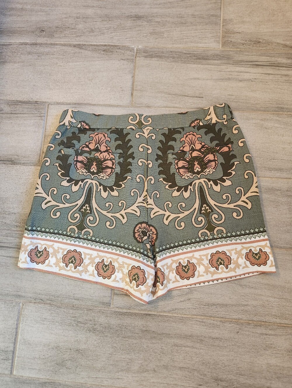 Sanctuary City Shorts S Green Linen Spring Breaker Floral High Waist New $100 - Picture 12 of 13